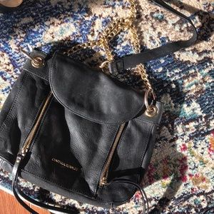 Vintage Cynthia Rowley black leather cross chain purse